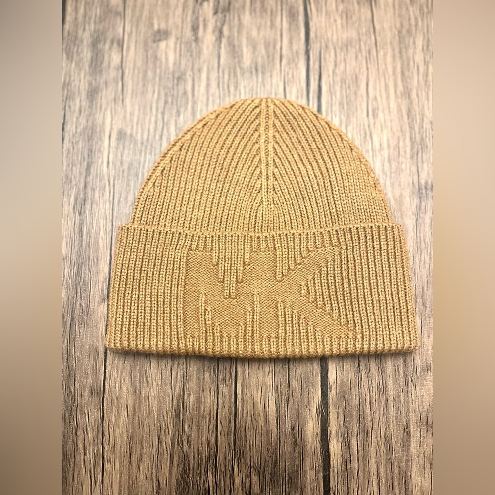 Michael Kors ‘MK’ Logo Knit Beanie NWOT